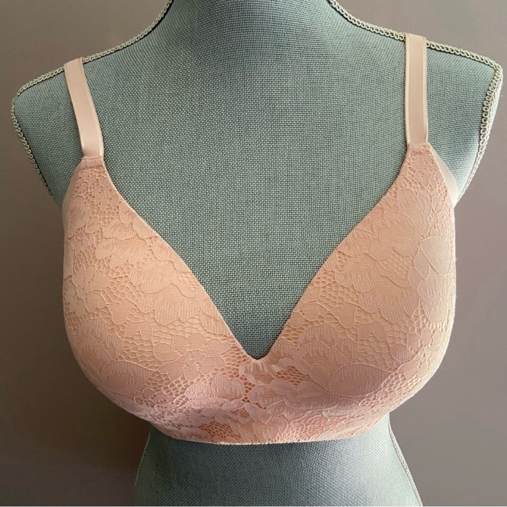 Knix lace wingwoman contour bra size 5
